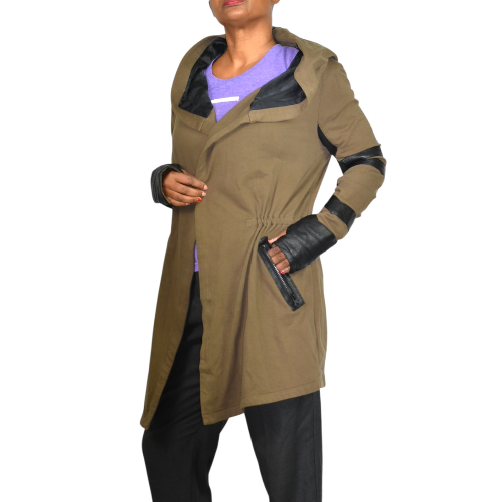 BLANC NOIR Maitri Traveler Jacket Green Olive Drape Hood Thumbhole Travel Medium